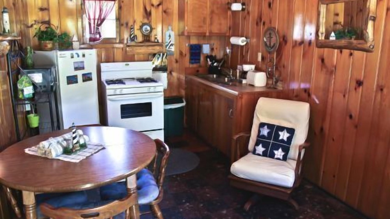 Photo of Bedroom in Carp Lake