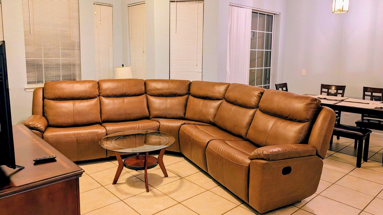 Photo of Livingroom in Loughman