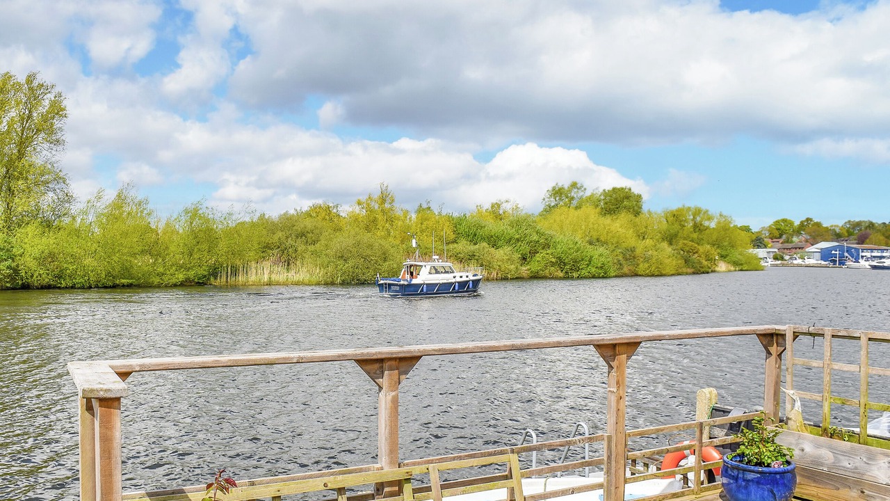 Photo of Others in Brundall