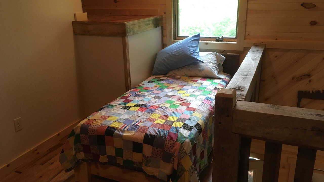 Photo of Bedroom in Alderson