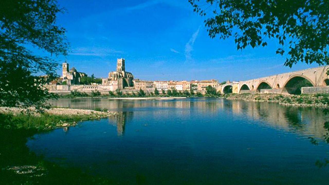 Photo of Others in Pont-Saint-Esprit