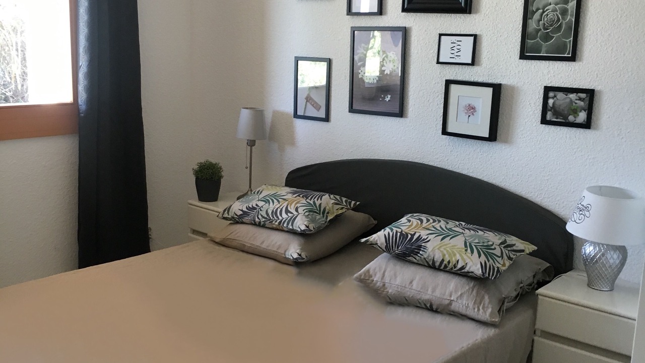 Photo of Bedroom in Lombez