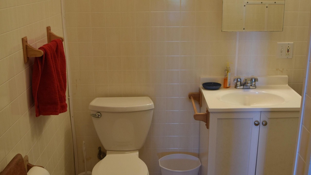 Photo of Bathroom in Sullivan