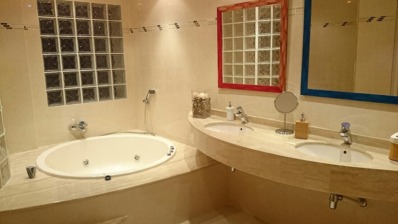 Photo of Bathroom in Gilet