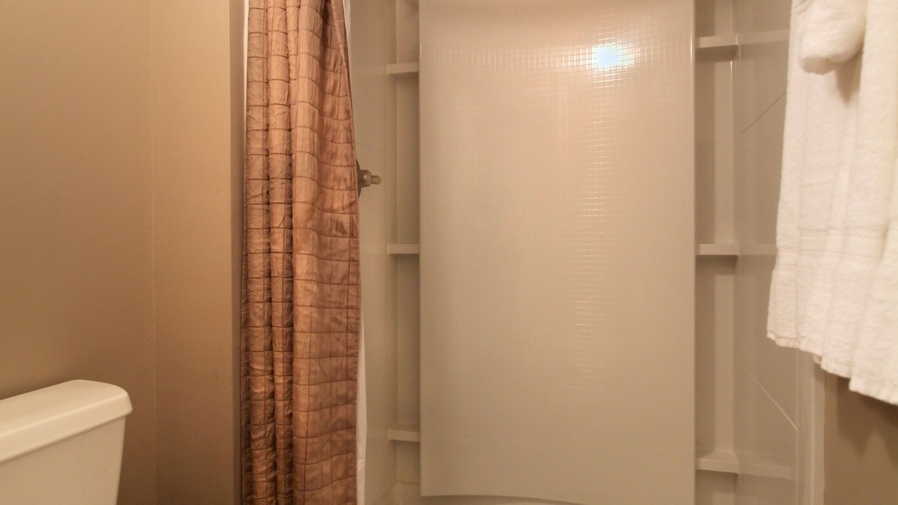 Photo of Bathroom in South Main Historic District