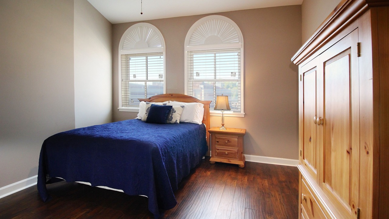 Photo of Bedroom in South Main Historic District