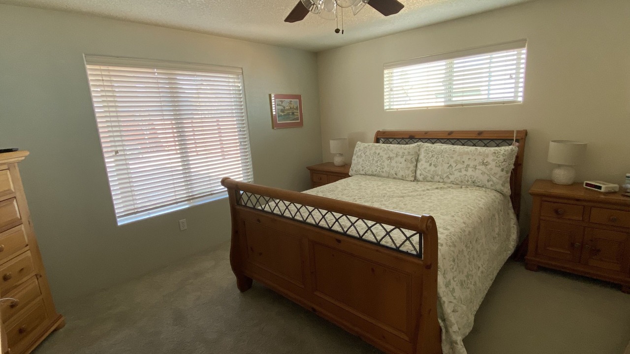 Photo of Others in Sisters