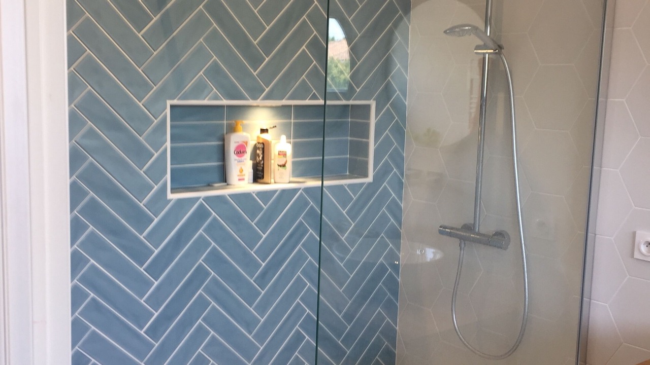 Photo of Bathroom in Saint-Aunes