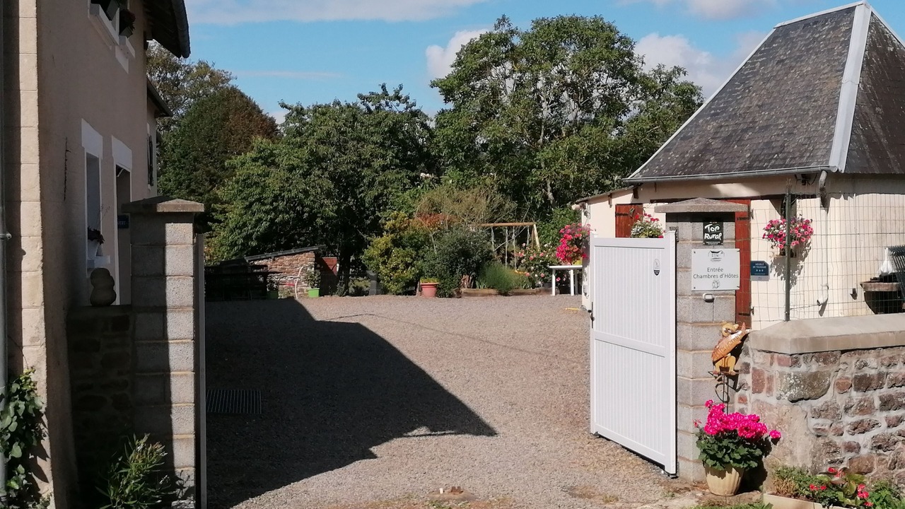 Photo of Outdoor in Gavray