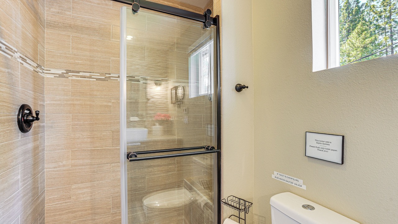 Photo of Bathroom in Tumtum