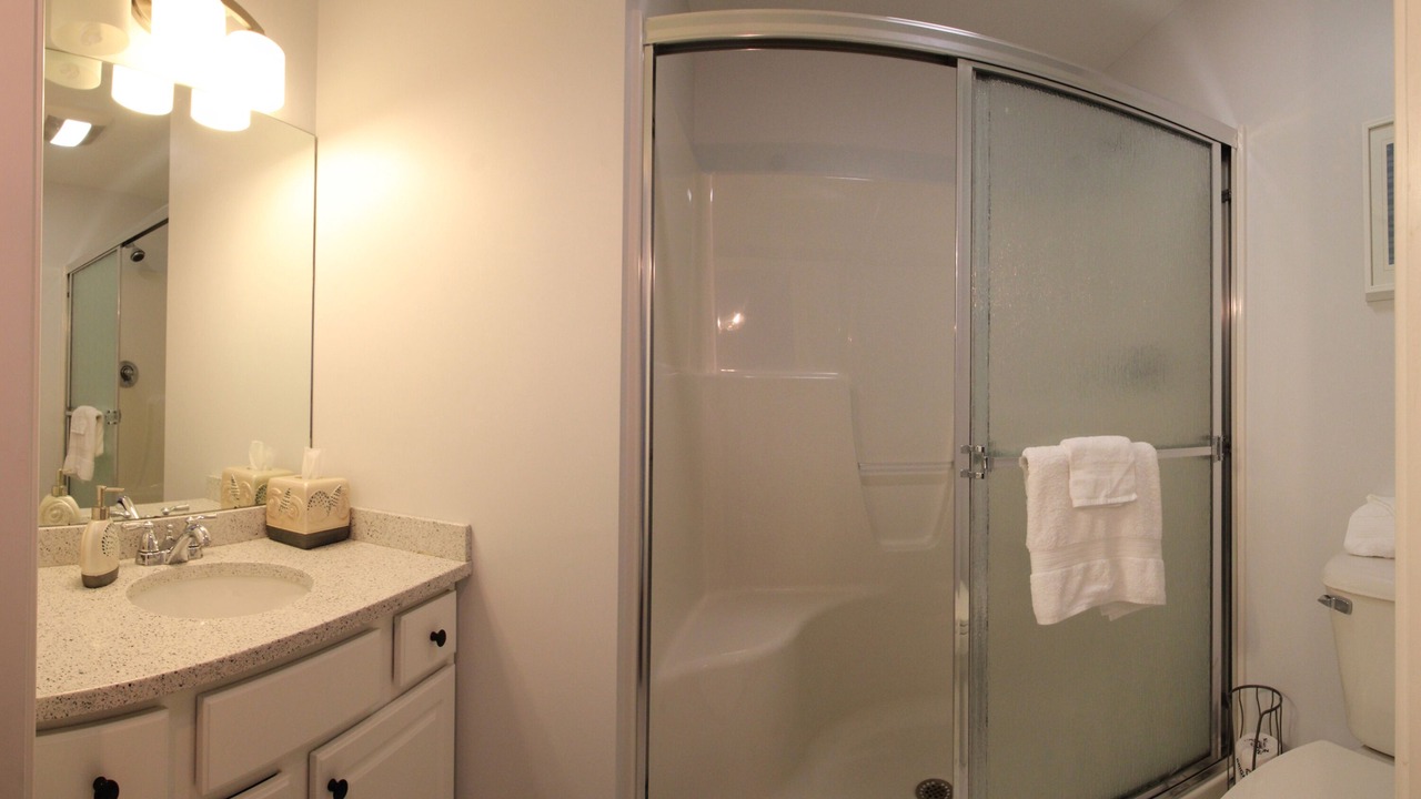 Photo of Bathroom in Old Orchard Beach