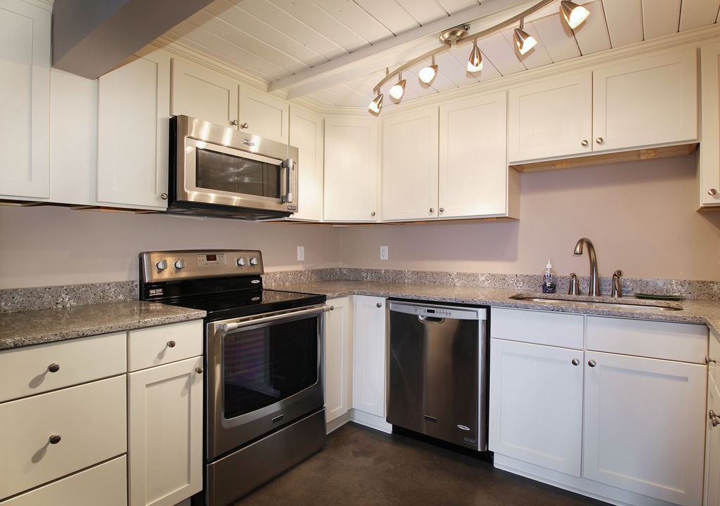 Photo of Kitchen in South Main Historic District
