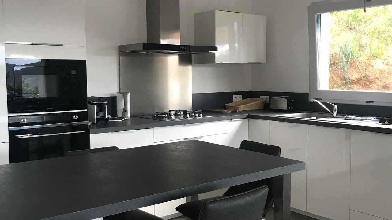 Photo of Kitchen in Cirendinu