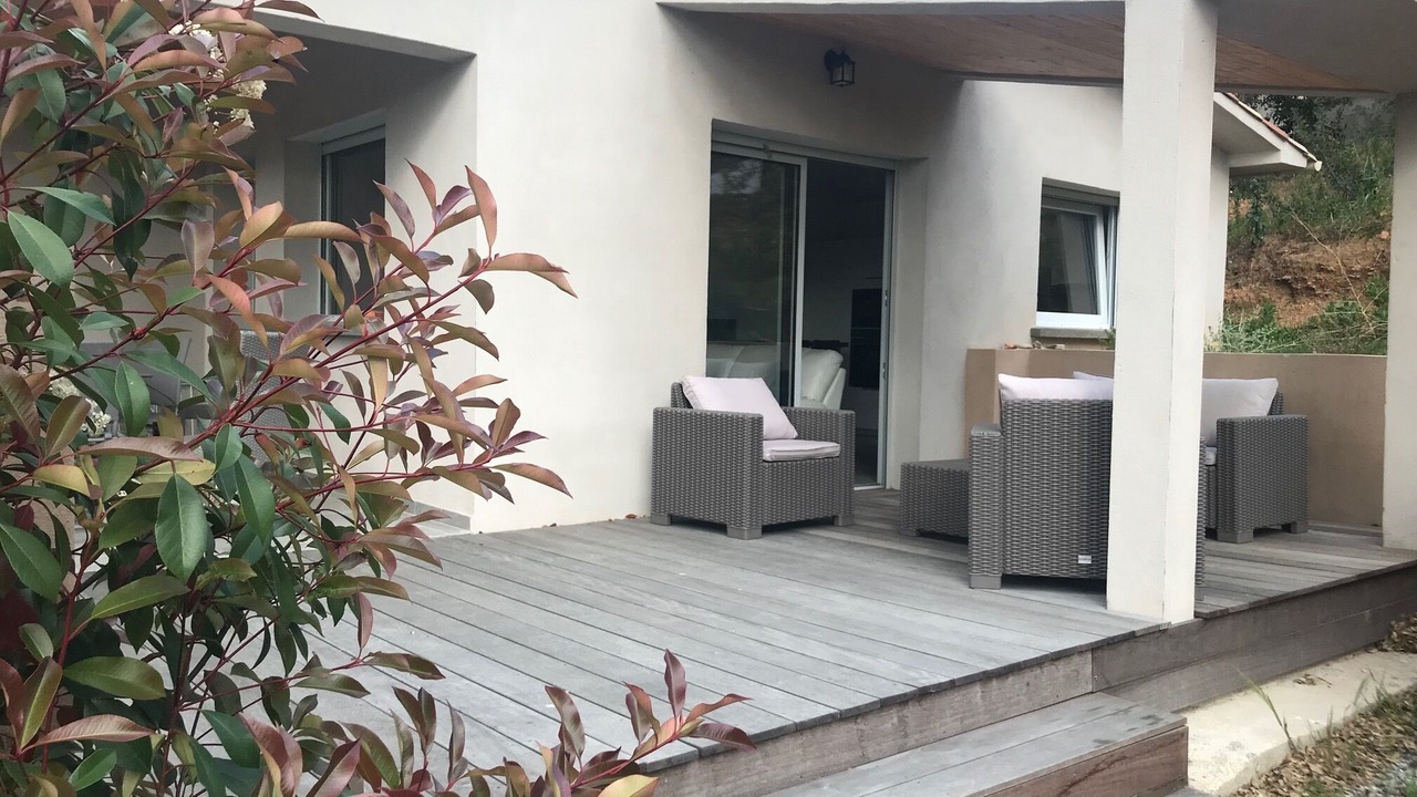 Photo of Patio Balcony in Cirendinu