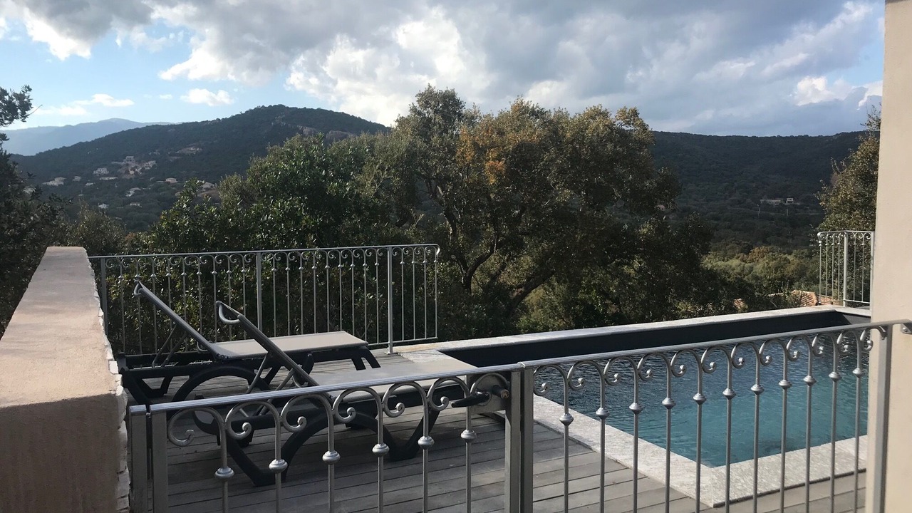 Photo of Outdoor in Cirendinu