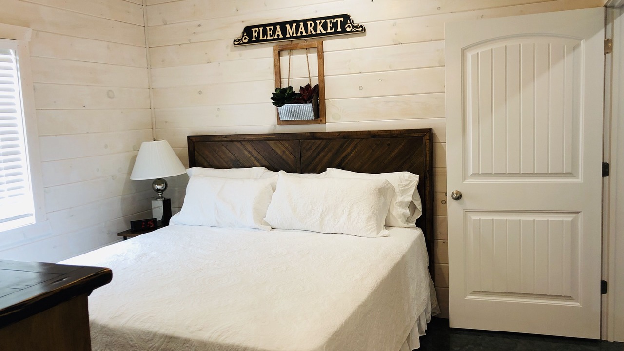 Photo of Bedroom in Mountain View