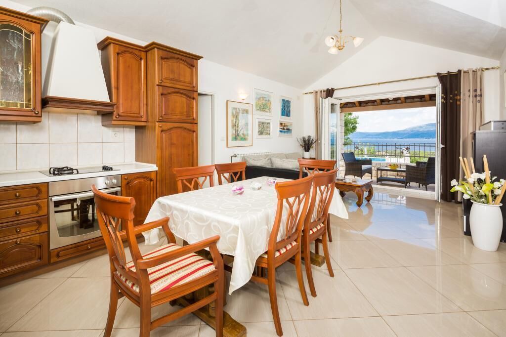 Photo of Livingroom in Mirce