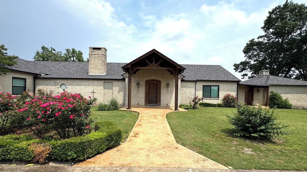 Photo of Outdoor in Weston