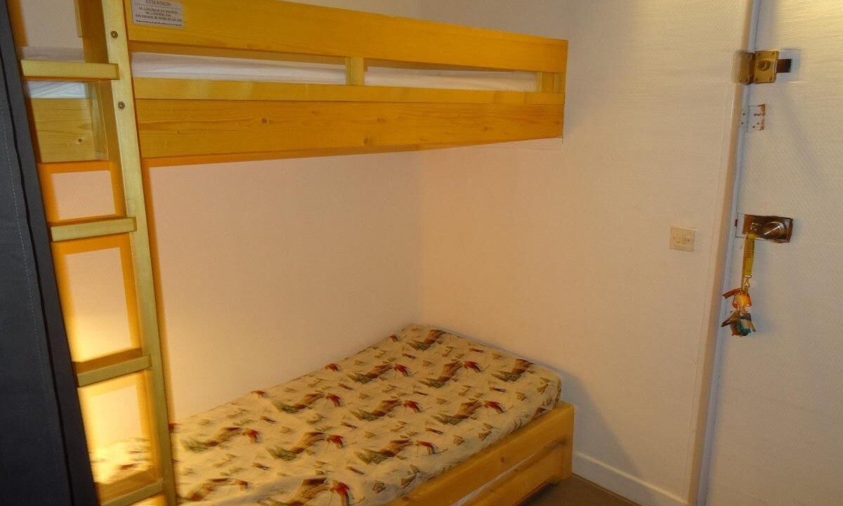 Photo of Bedroom in Arc-1800