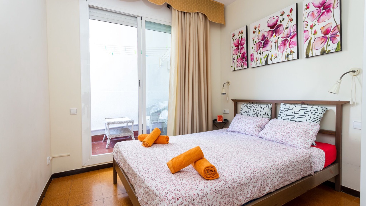 Photo of Bedroom in El Camp de l'Arpa del Clot