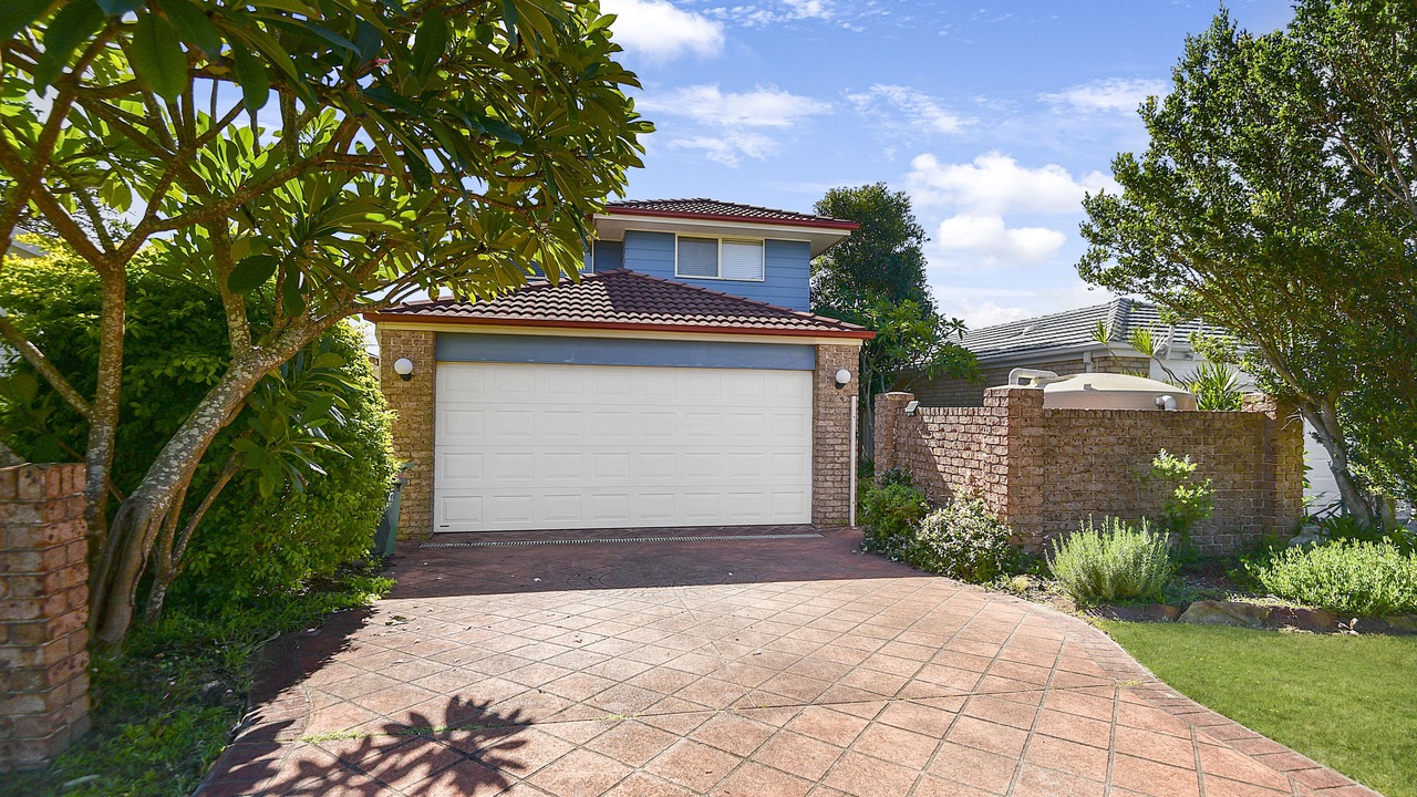 Photo of Outdoor in Mannering Park