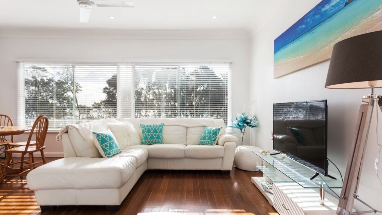 Photo of Livingroom in Manning Point