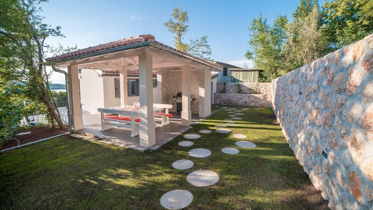 Photo of Outdoor in Klimno