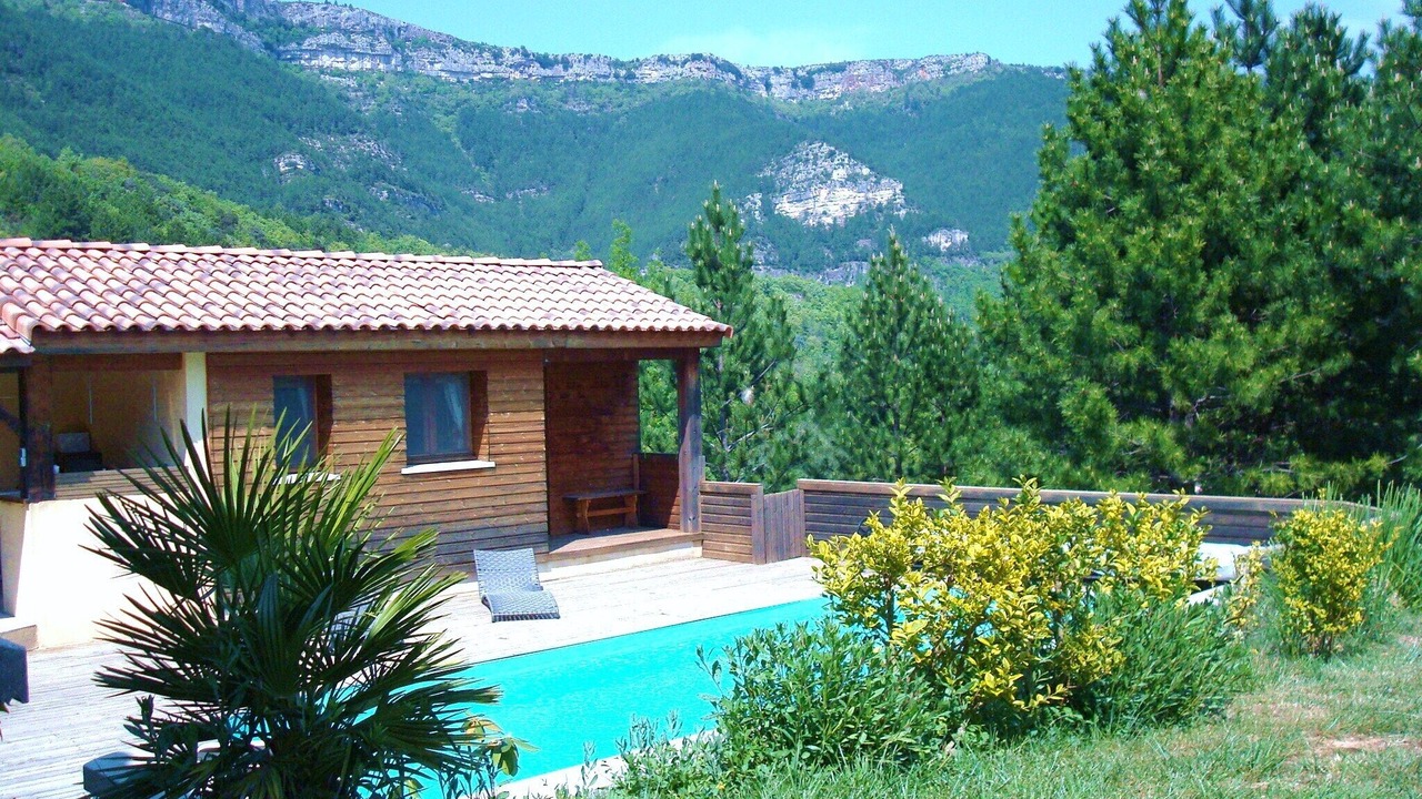 Photo of Outdoor in Saint-Etienne-de-Gourgas