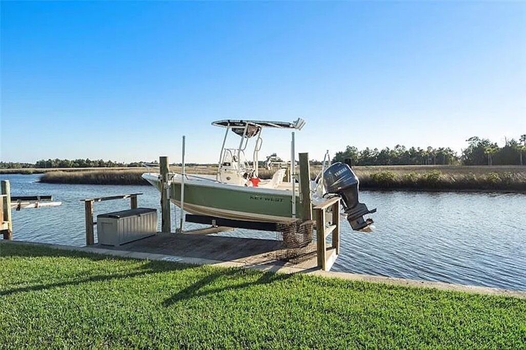 Photo of Others in Dixie Shores