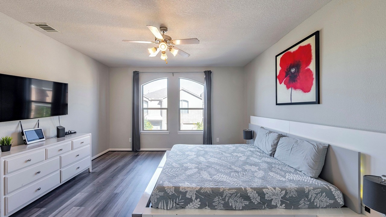 Photo of Bedroom in Clodine