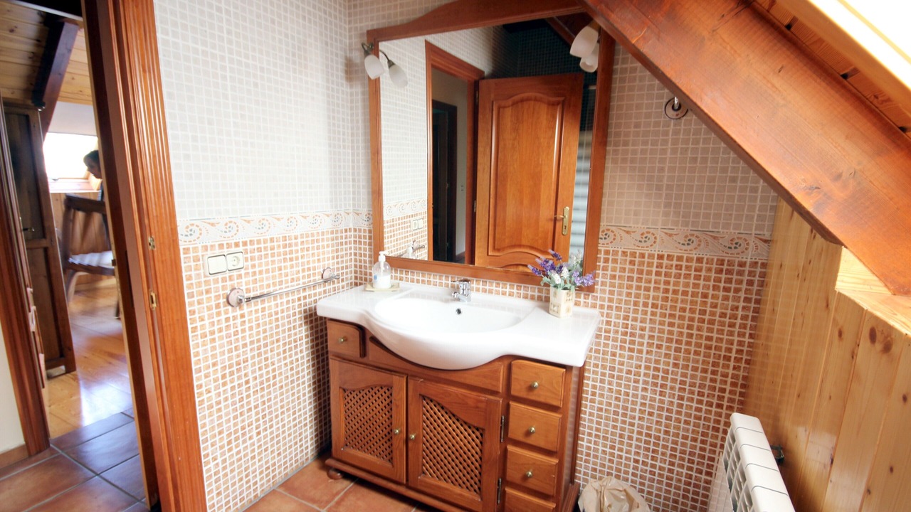 Photo of Bathroom in Saravillo