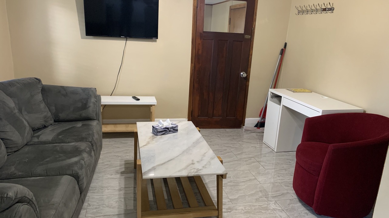 Photo of Livingroom in Welland