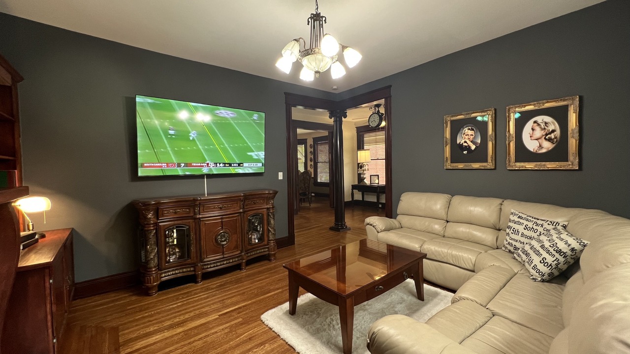 Photo of Livingroom in Latonia