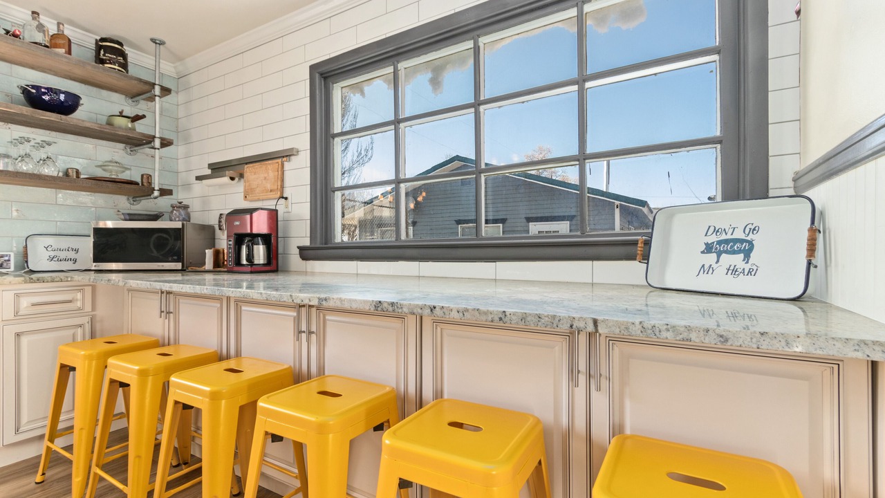 Photo of Others in Saratoga