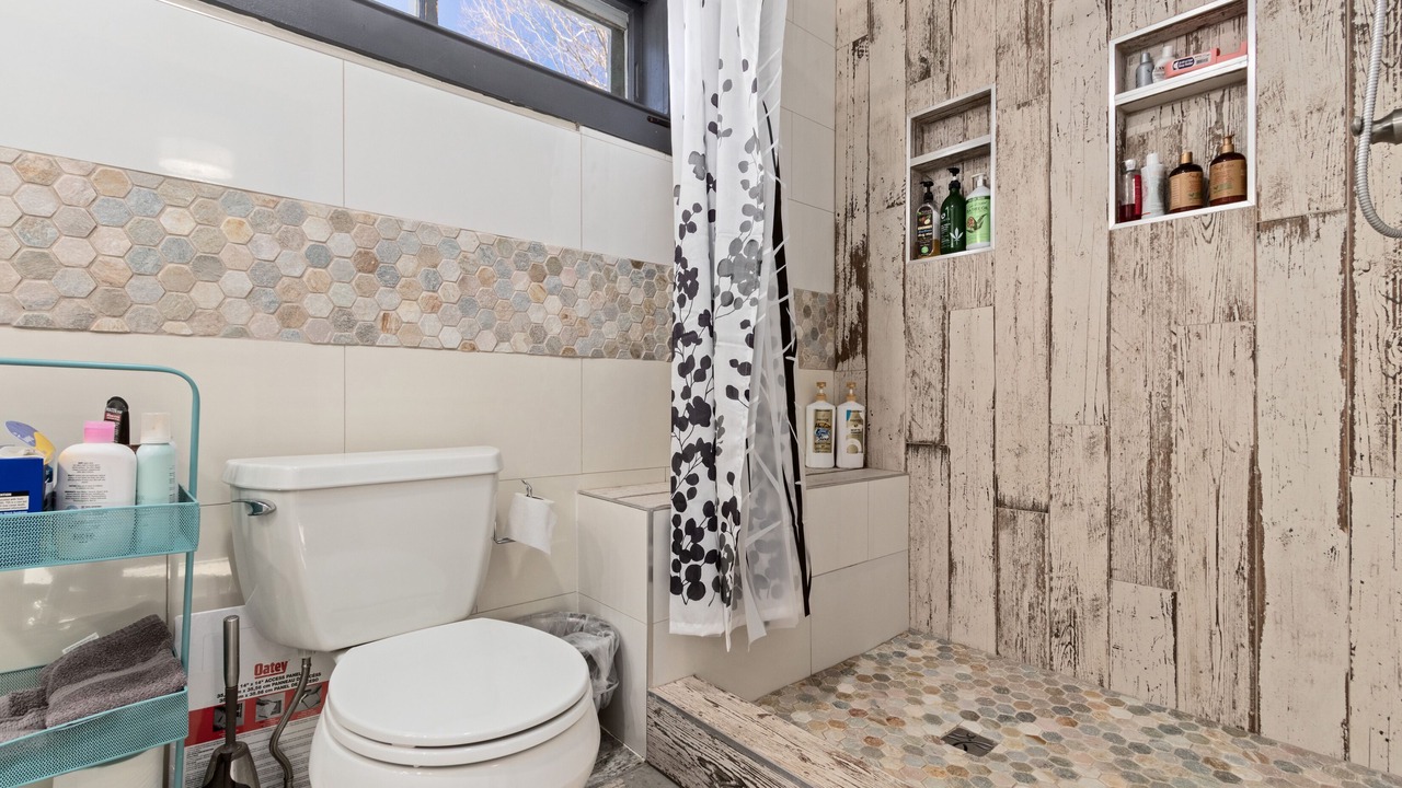 Photo of Bathroom in Saratoga