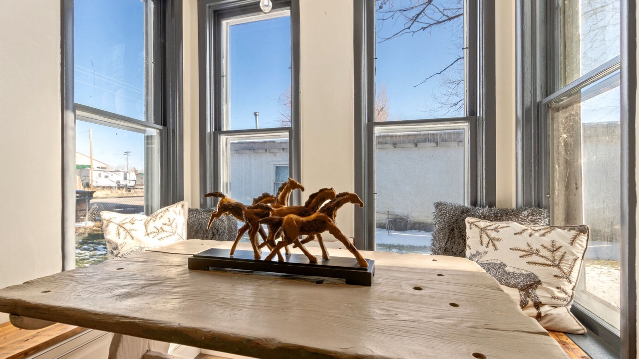 Photo of Others in Saratoga