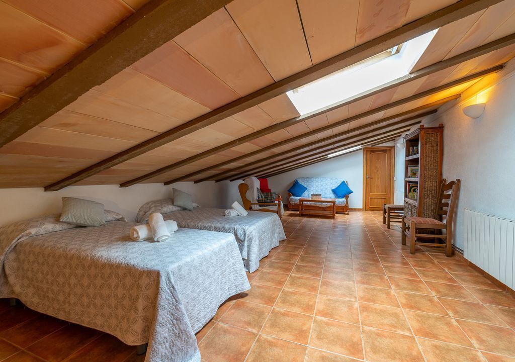 Photo of Bedroom in Palafolls