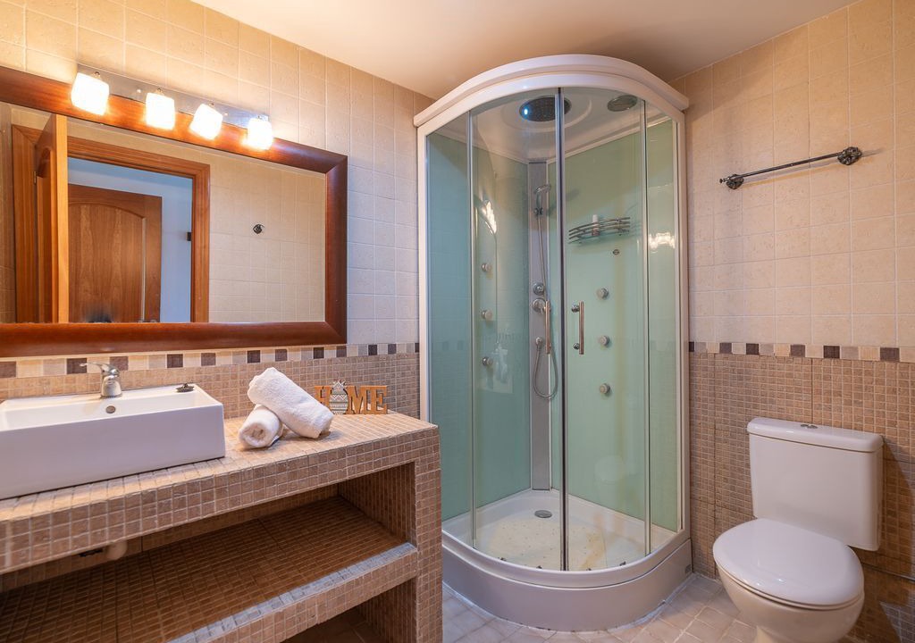 Photo of Bathroom in Palafolls