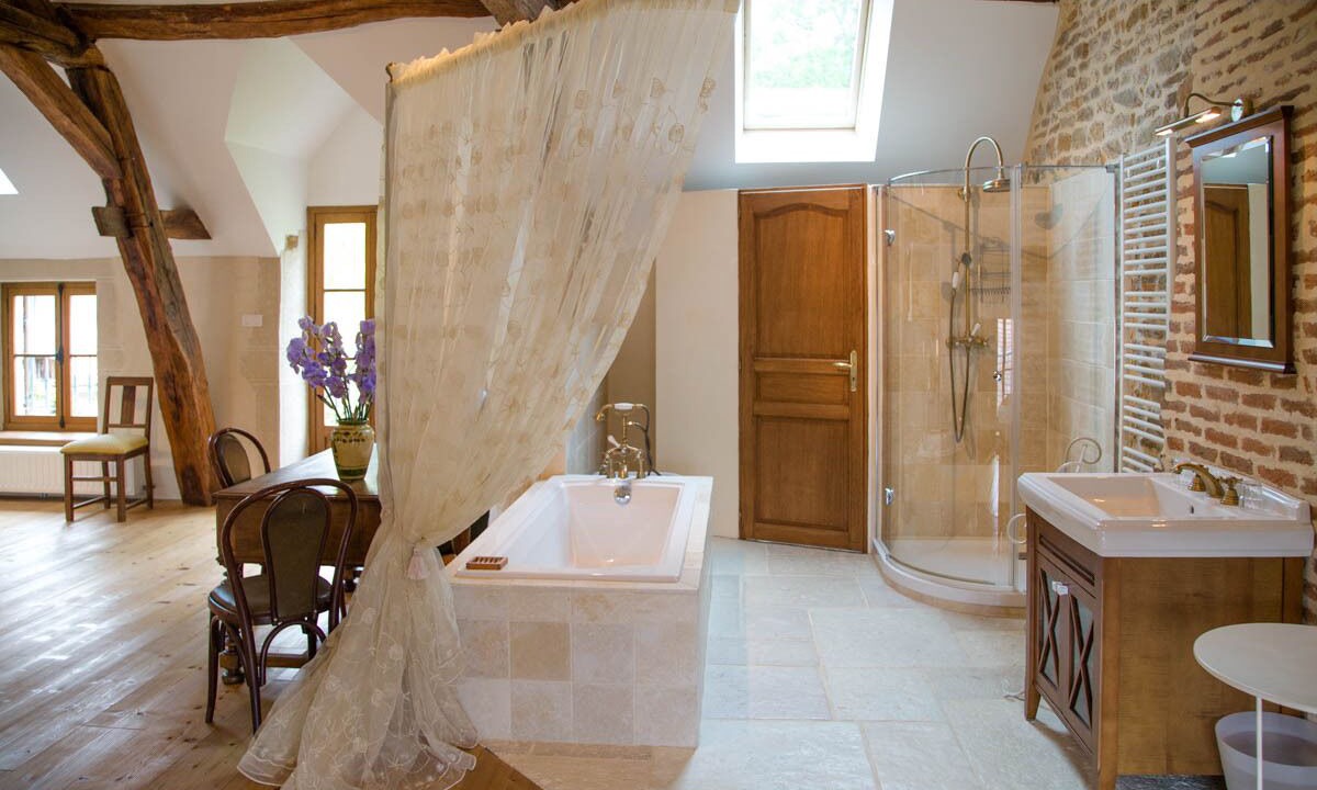 Photo of Bathroom in Chassey-le-Camp