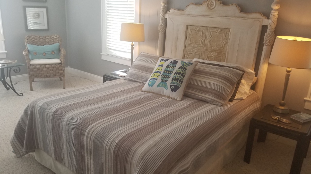 Photo of Bedroom in Tarpon Springs