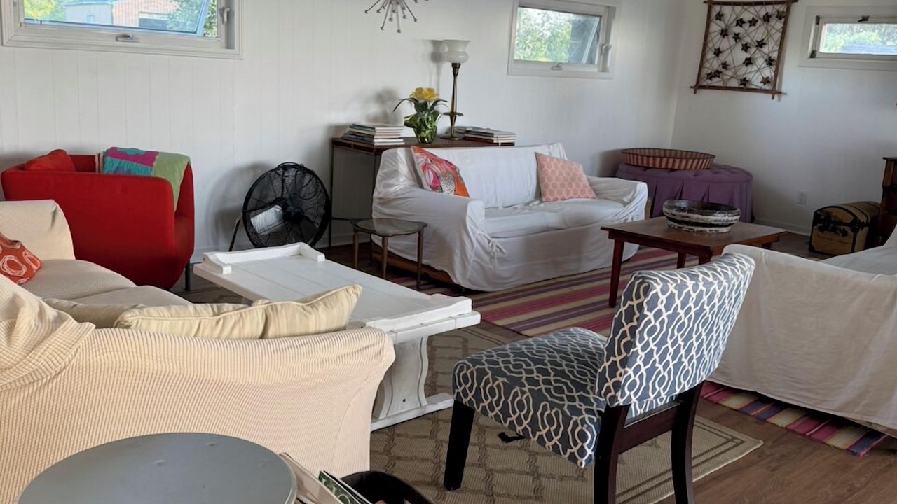 Photo of Livingroom in Town of Yates