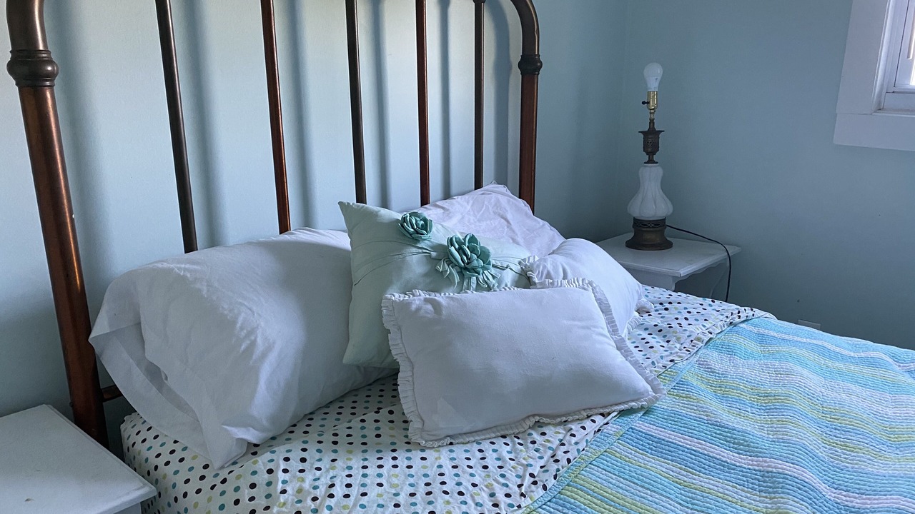 Photo of Bedroom in Town of Yates
