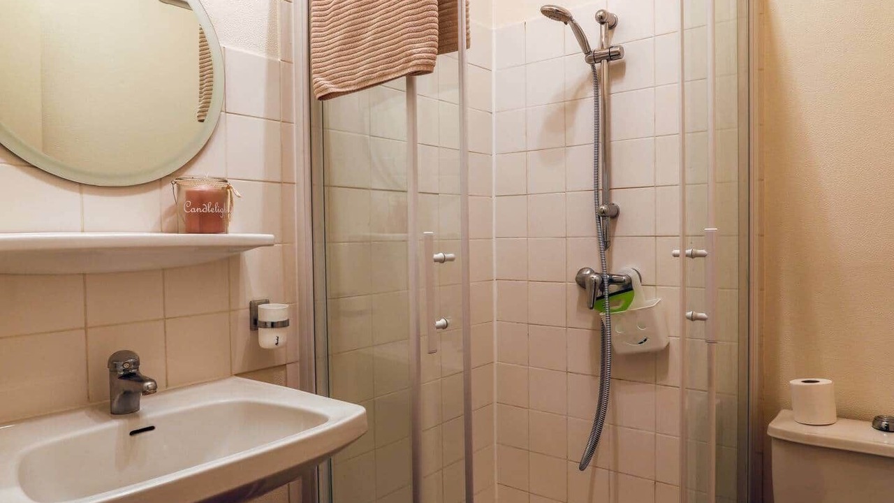 Photo of Bathroom in Continvoir
