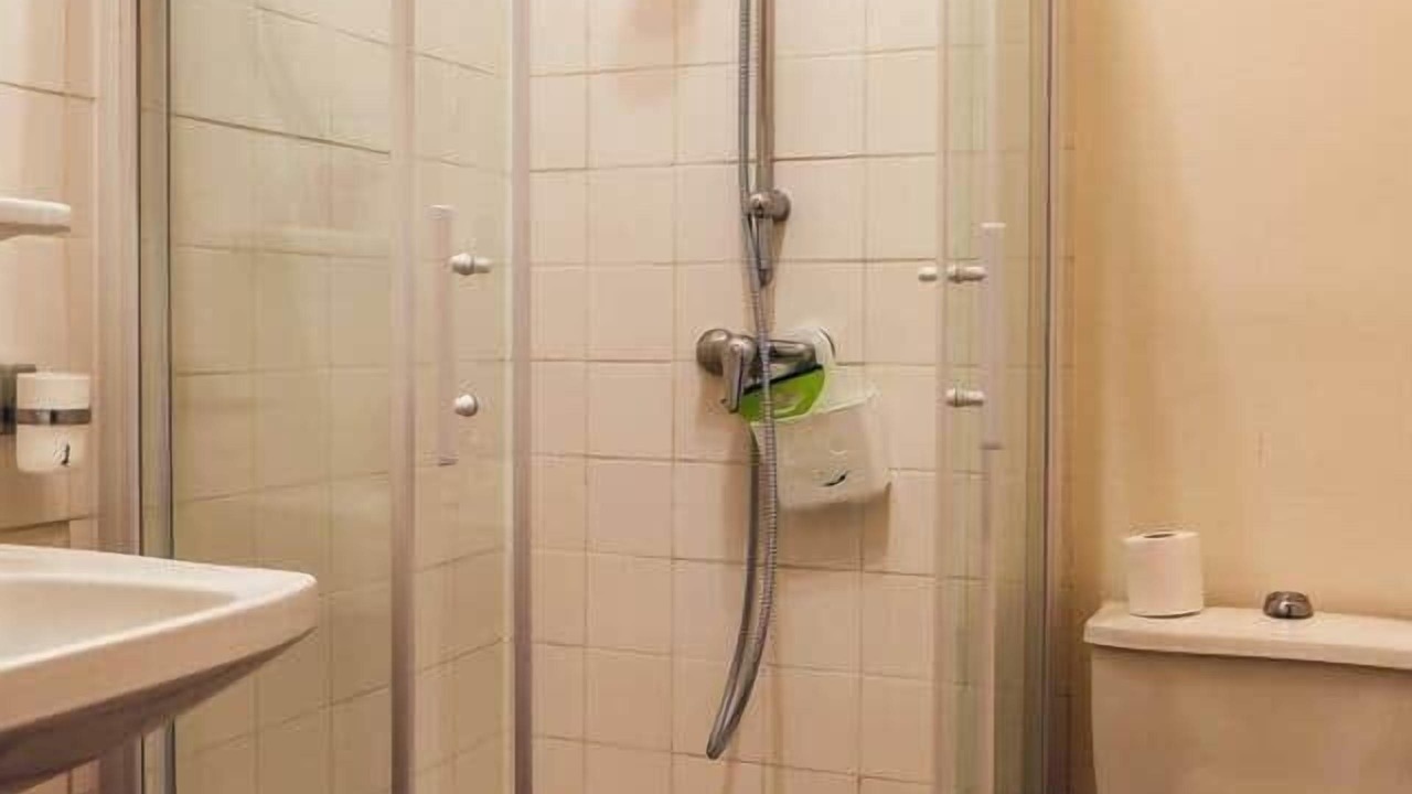 Photo of Bathroom in Continvoir