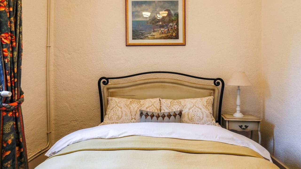 Photo of Bedroom in Continvoir