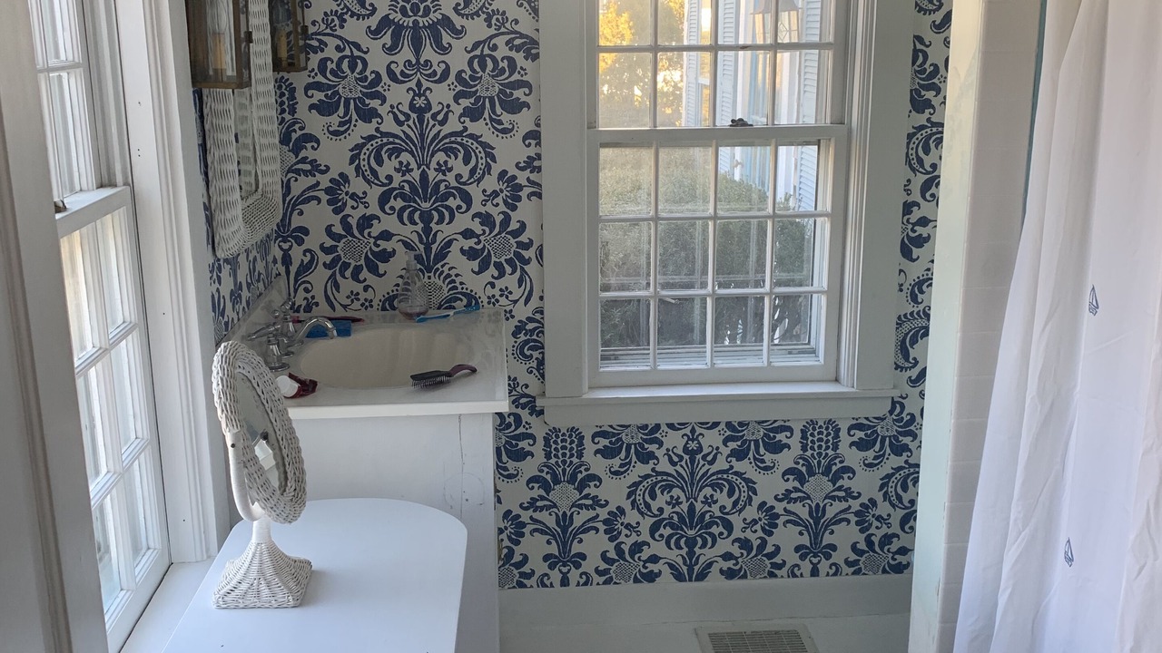 Photo of Bathroom in Greenbush