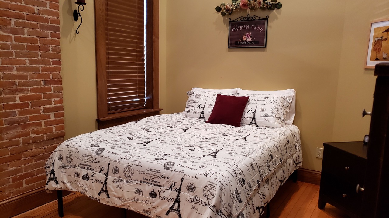 Photo of Bedroom in Chatfield