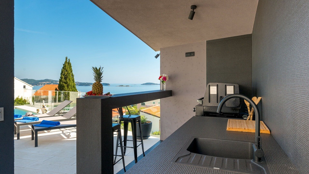 Photo of Patio Balcony in Brasina