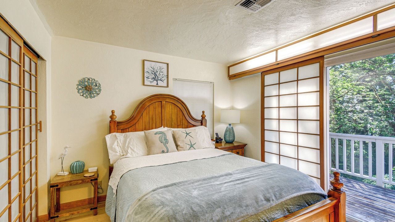 Photo of Others in Potlatch