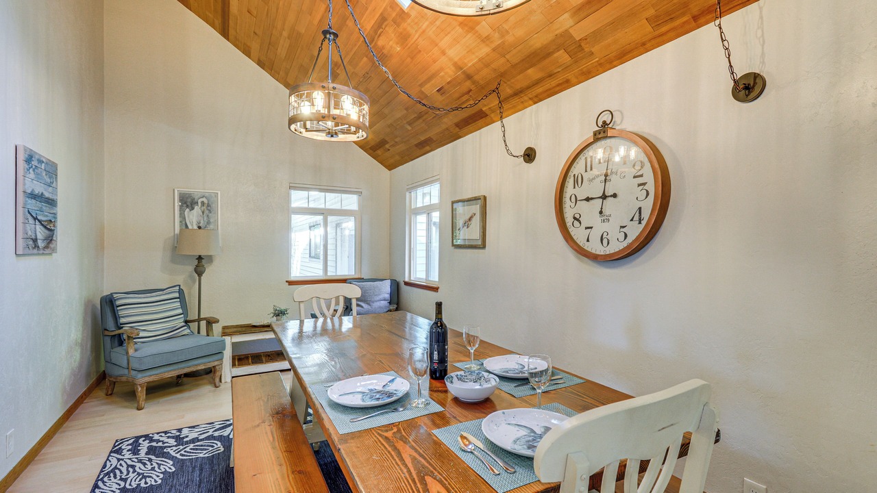 Photo of Others in Potlatch